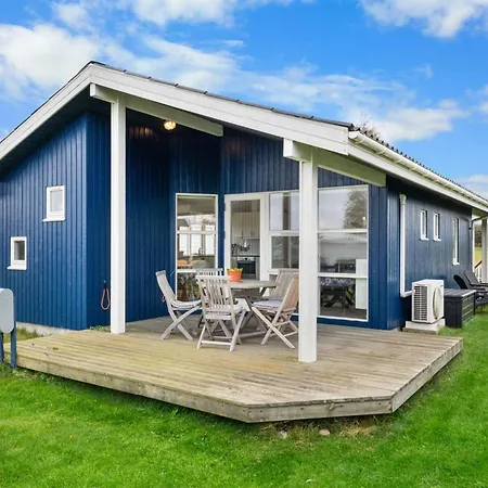 度假居 Roya - 100m From The Sea By Interhome *