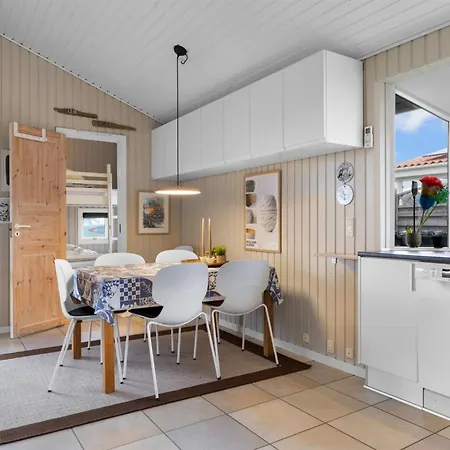 度假居 Roya - 100m From The Sea By Interhome