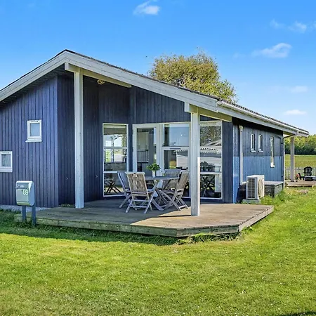 Roya - 100m From The Sea By Interhome Mesinge