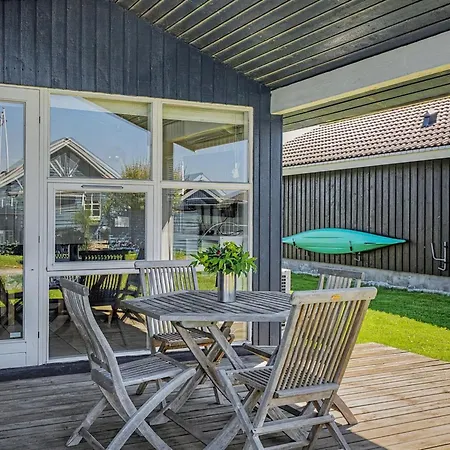 Roya - 100m From The Sea By Interhome *